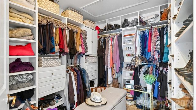 7715 Saddle Trail Lane, Charlotte, NC 28269