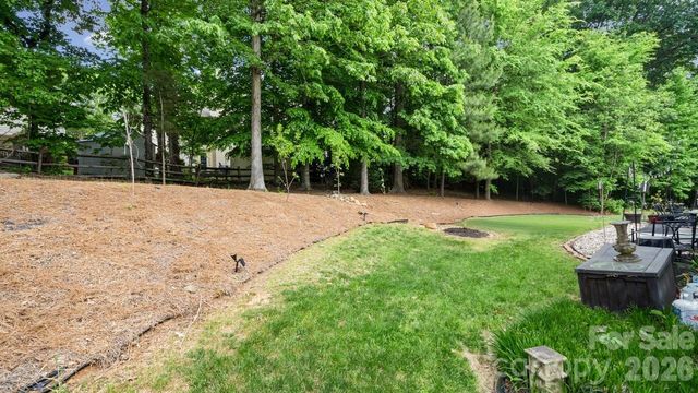 7715 Saddle Trail Lane, Charlotte, NC 28269
