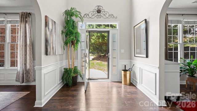 7715 Saddle Trail Lane, Charlotte, NC 28269