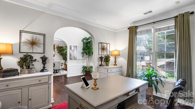 7715 Saddle Trail Lane, Charlotte, NC 28269