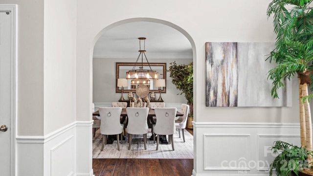 7715 Saddle Trail Lane, Charlotte, NC 28269