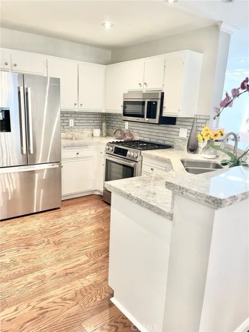197 Via Colinas, Thousand Oaks, CA 91362