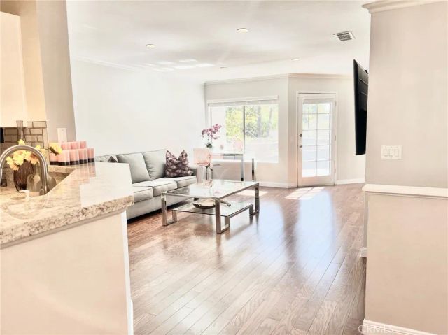 197 Via Colinas, Thousand Oaks, CA 91362