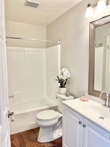 197 Via Colinas, Thousand Oaks, CA 91362