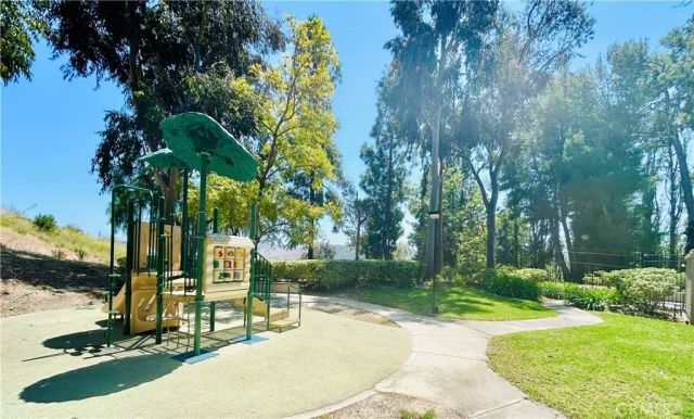 197 Via Colinas, Thousand Oaks, CA 91362