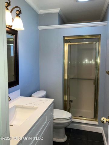 8000 Helmsdale, Ocean Springs, MS 39564