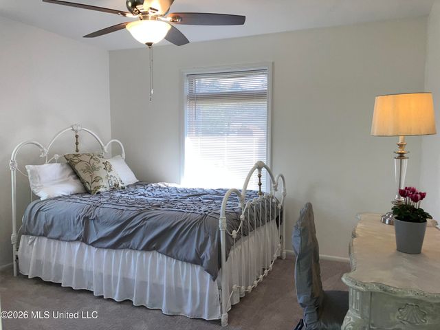 8000 Helmsdale, Ocean Springs, MS 39564