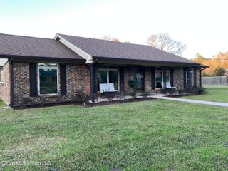 8000 Helmsdale, Ocean Springs, MS 39564