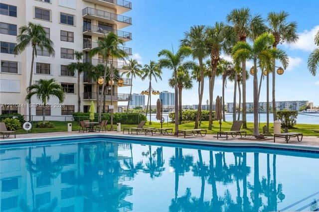 18151 NE 31st Ct 1417, Aventura, FL 33160