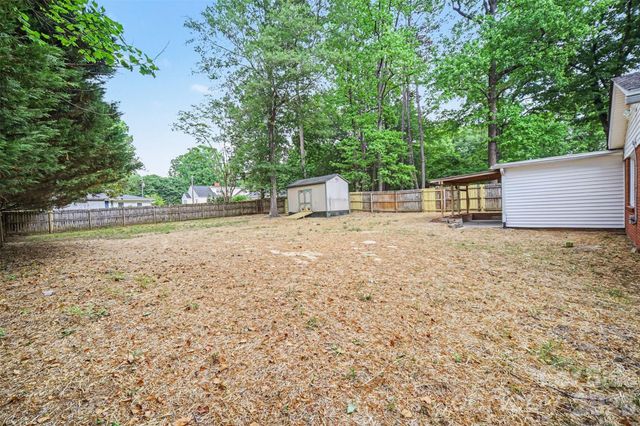 694 Forest Street NW, Concord, NC 28025