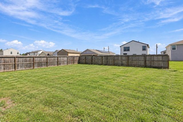 69 Road 5102d, Cleveland, TX 77327