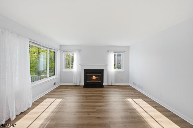 111 Dorset Ct, Hillsborough Twp., NJ 08844