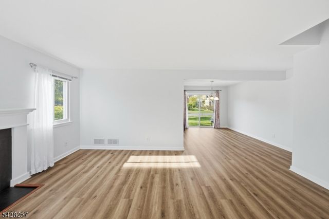 111 Dorset Ct, Hillsborough Twp., NJ 08844