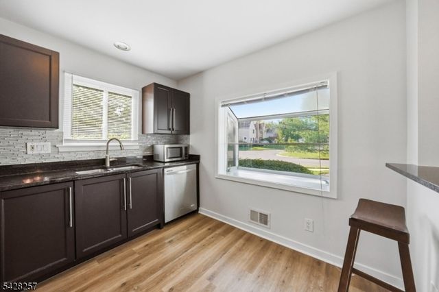 111 Dorset Ct, Hillsborough Twp., NJ 08844