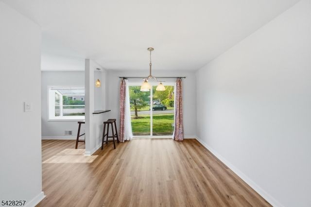 111 Dorset Ct, Hillsborough Twp., NJ 08844