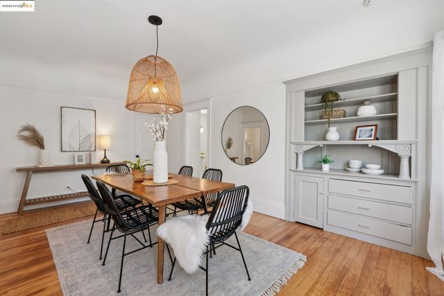 2132 Haste St, Berkeley, CA 94704