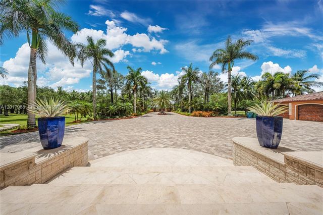 17201 SW 248th St, Homestead, FL 33031