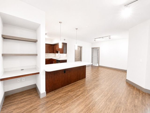 2910 Milam St Street 1431, Houston, TX 77006