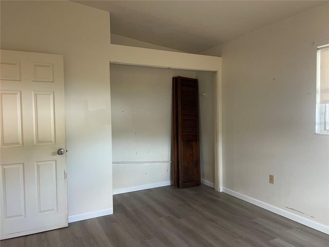 321 ALBA STREET E, Venice, FL 34285