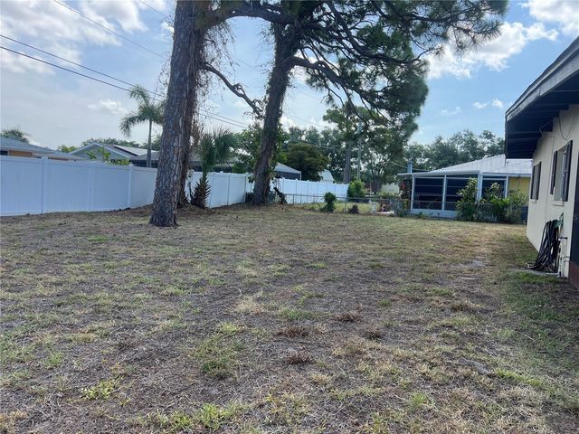 321 ALBA STREET E, Venice, FL 34285