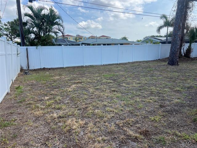 321 ALBA STREET E, Venice, FL 34285