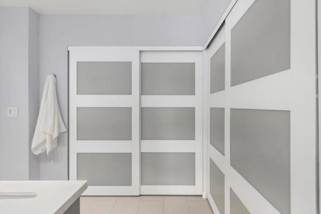 136 Helen Way, Escondido, CA 92025