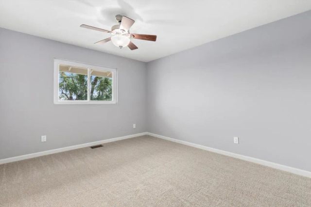 136 Helen Way, Escondido, CA 92025