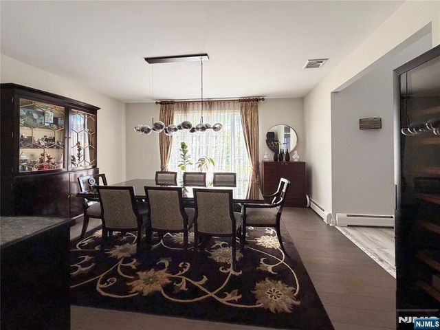 1206 Briar Way, Fort Lee, NJ 07024