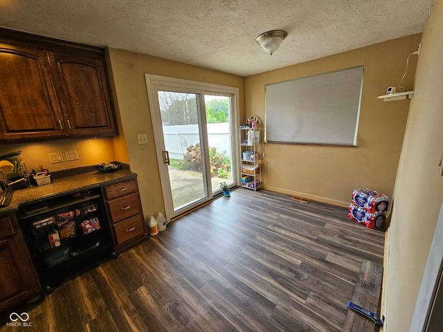 311 N Edgeway Drive, Alexandria, IN 46001