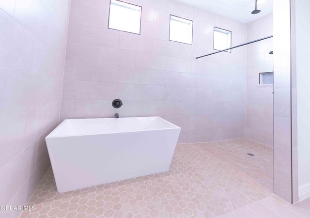 12864 PRESTBURY Avenue, El Paso, TX 79928