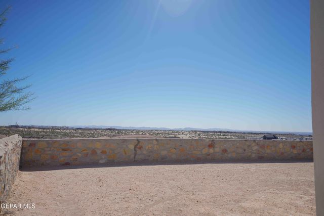 12864 PRESTBURY Avenue, El Paso, TX 79928