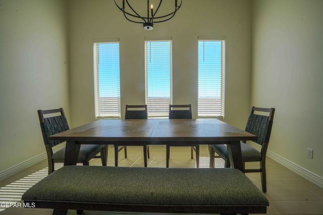 12864 PRESTBURY Avenue, El Paso, TX 79928