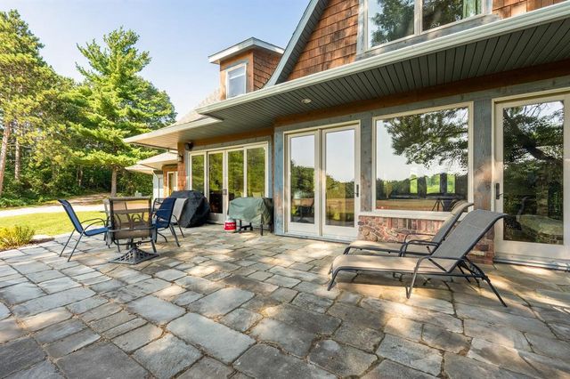 W5325 Jene Road, Eau Claire, WI 54701