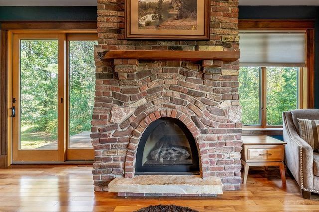 W5325 Jene Road, Eau Claire, WI 54701