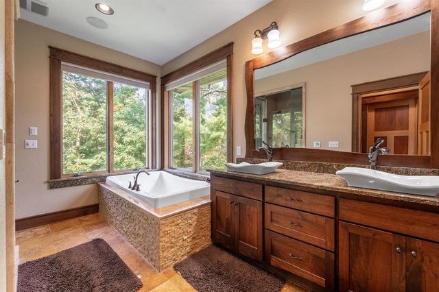 W5325 Jene Road, Eau Claire, WI 54701