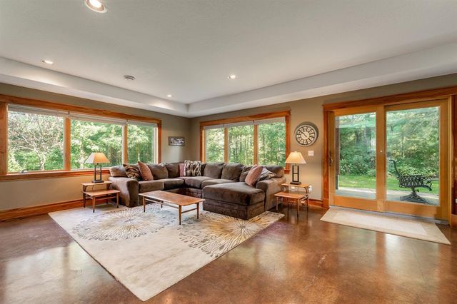 W5325 Jene Road, Eau Claire, WI 54701