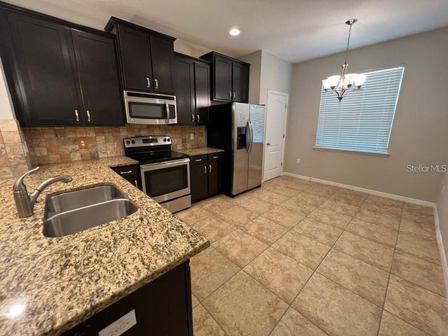 8301 PINE RIVER ROAD, Tampa, FL 33637