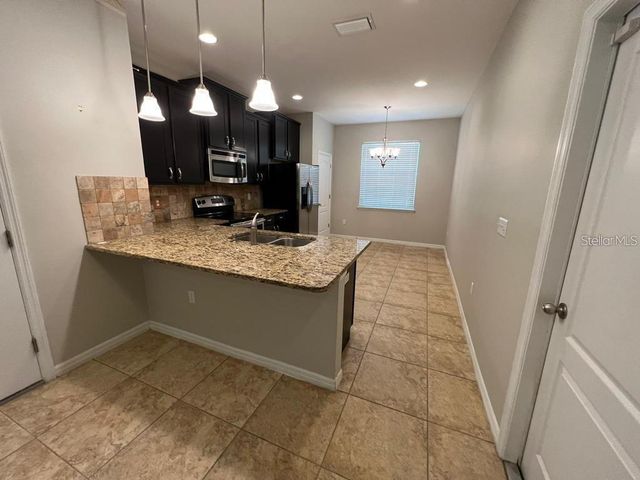 8301 PINE RIVER ROAD, Tampa, FL 33637