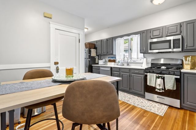18 Franconia St, Boston, MA 02122