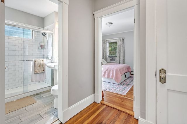 18 Franconia St, Boston, MA 02122