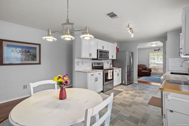 3914 Privet Pl, San Antonio, TX 78259