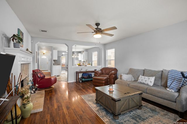 3914 Privet Pl, San Antonio, TX 78259