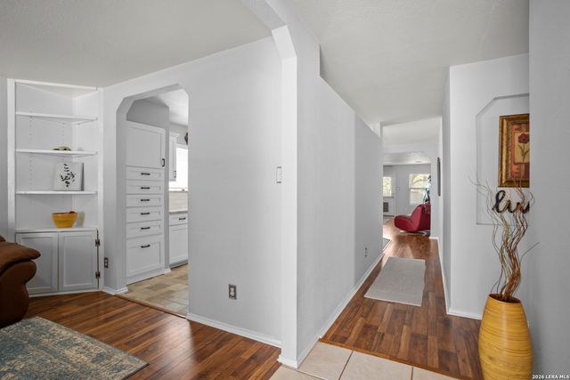 3914 Privet Pl, San Antonio, TX 78259