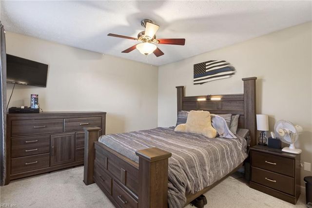 11 Knox PL, Hampton, VA 23669