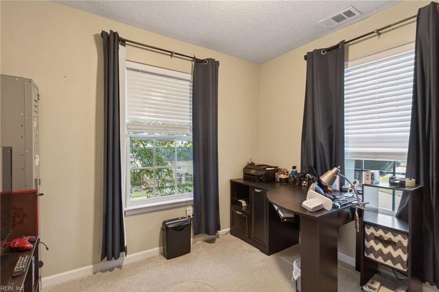 11 Knox PL, Hampton, VA 23669