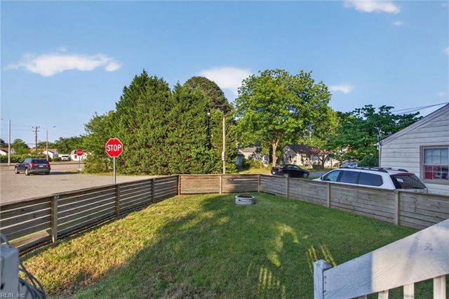 11 Knox PL, Hampton, VA 23669