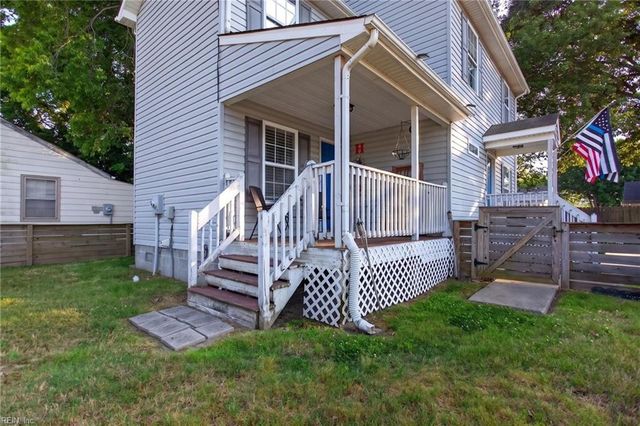 11 Knox PL, Hampton, VA 23669