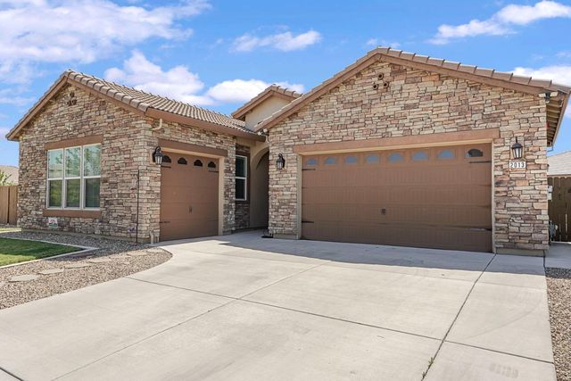 2013 Van Ruiten Dr, Lodi, CA 95242