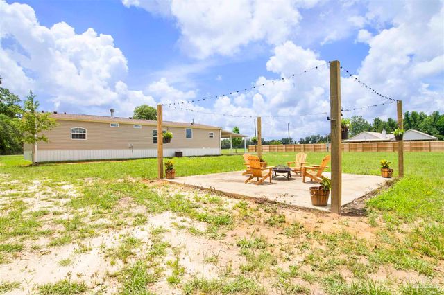 6594 Will Jones Rd, Jay, FL 32565