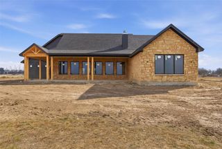 7001 Old McGregor-Crawford Road, Crawford, TX 76638